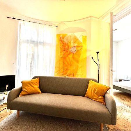 Sada Art Gallery Apartment Bukarest Exterior foto